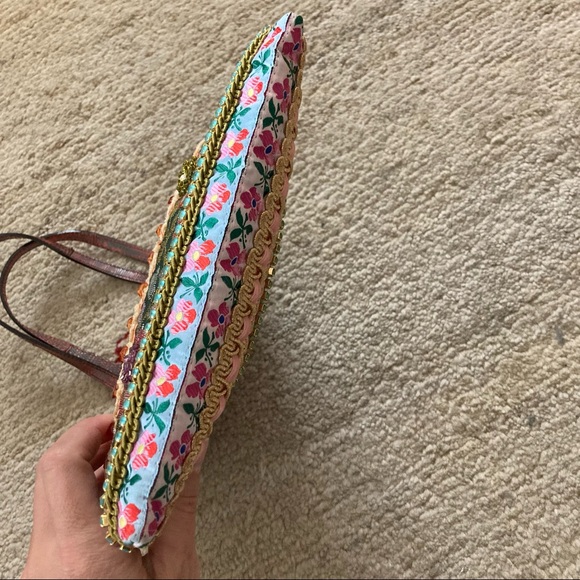 AUTH FENDI VINTAGE TAPESTRY FLORAL BEADED TEXTURED JEWELED SNAKE MINI TOTE BAG!! - Picture 10 of 14